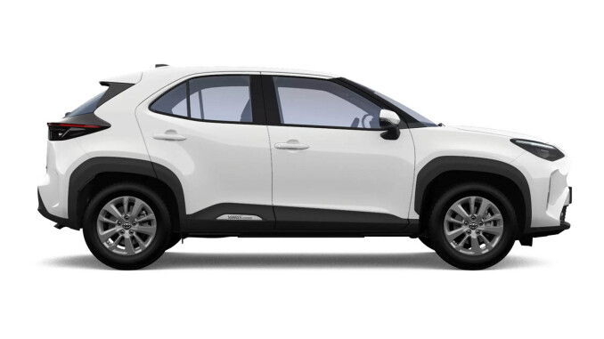 Toyota Yaris Cross 1.5 Hybrid Icon 5dr CVT Hybrid Estate - Image 2